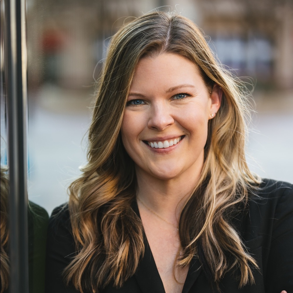 Meet your Posher, Cassie